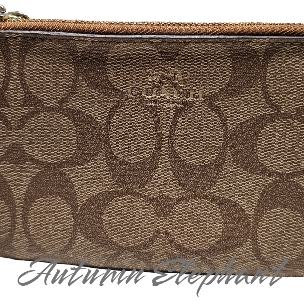 EUC Double Zip Coach Wristlet - Picture 13 of 13